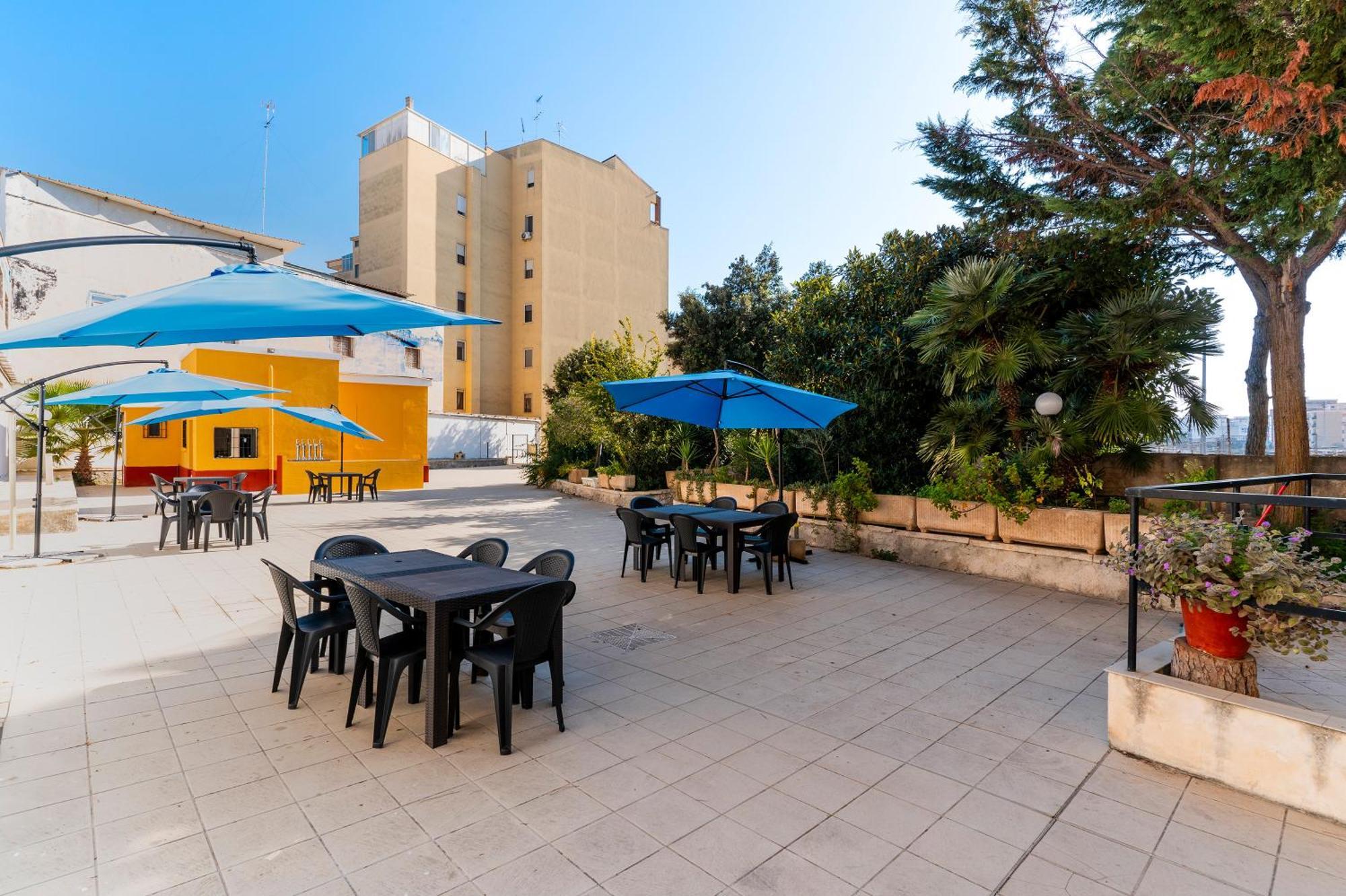 Casa Di Madre Antonia Hotel Brindisi Exterior photo